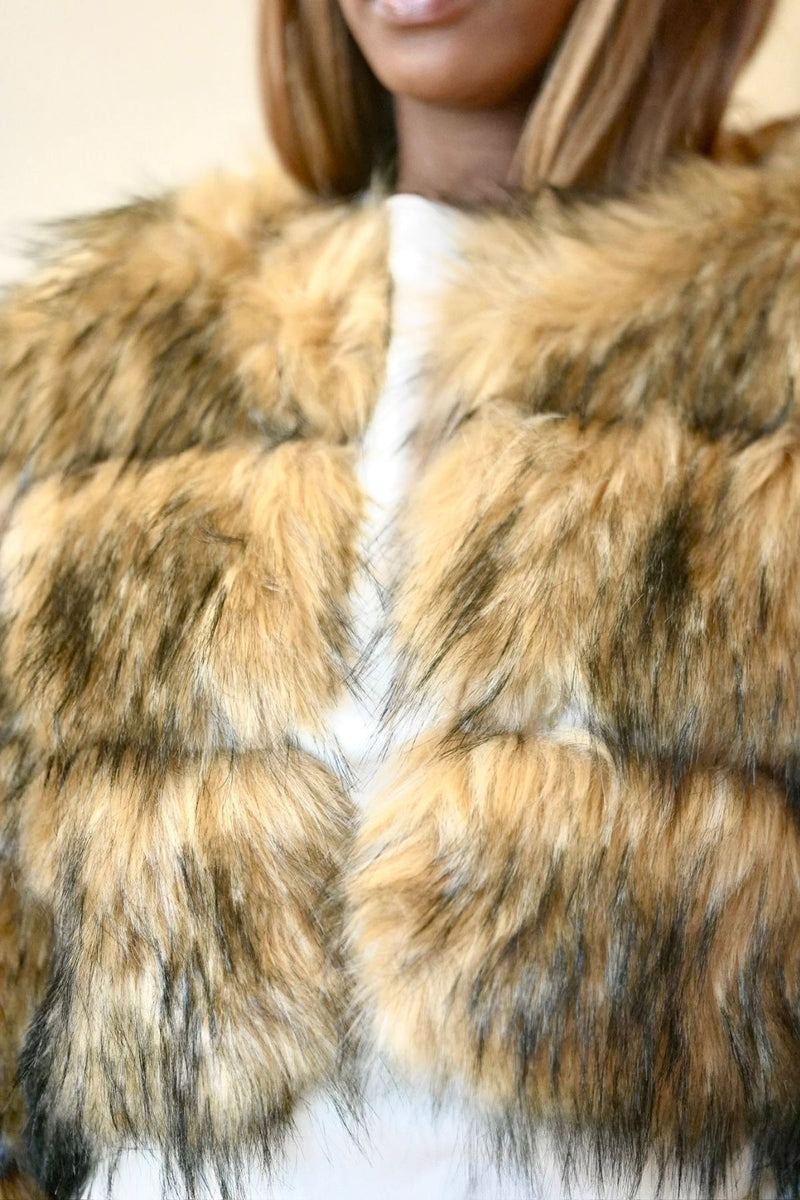 “ Jessie” Cropped Faux Fur Jacket